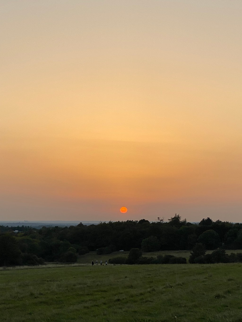 Why is your rising sign (aka ascendant) far more relevant than your star&nbsp;sign?